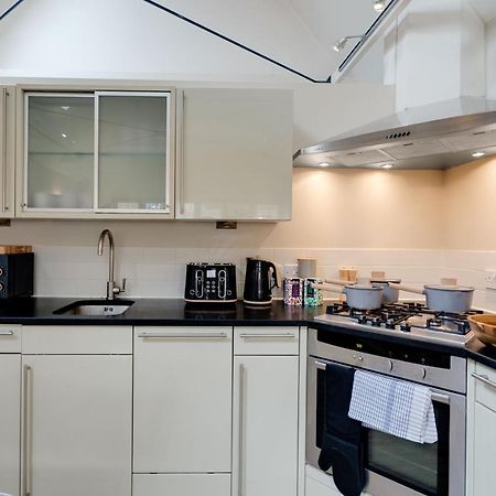 The Rafters - 2 Bedroom Apartment - Central Location - Vibrant Atmosphere Canterbury Exterior photo