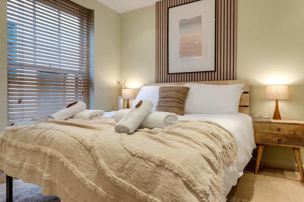 The Rafters - 2 Bedroom Apartment - Central Location - Vibrant Atmosphere Canterbury Exterior photo