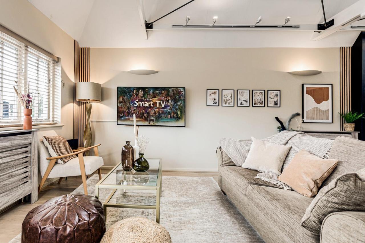 The Rafters - 2 Bedroom Apartment - Central Location - Vibrant Atmosphere Canterbury Exterior photo