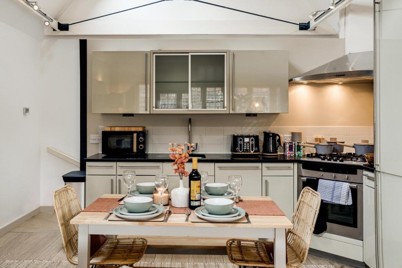 The Rafters - 2 Bedroom Apartment - Central Location - Vibrant Atmosphere Canterbury Exterior photo
