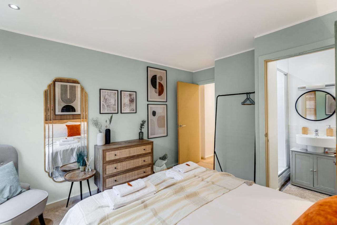 The Rafters - 2 Bedroom Apartment - Central Location - Vibrant Atmosphere Canterbury Exterior photo