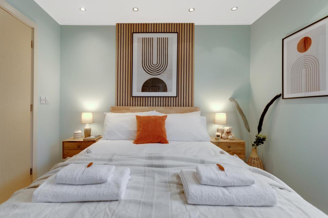 The Rafters - 2 Bedroom Apartment - Central Location - Vibrant Atmosphere Canterbury Exterior photo